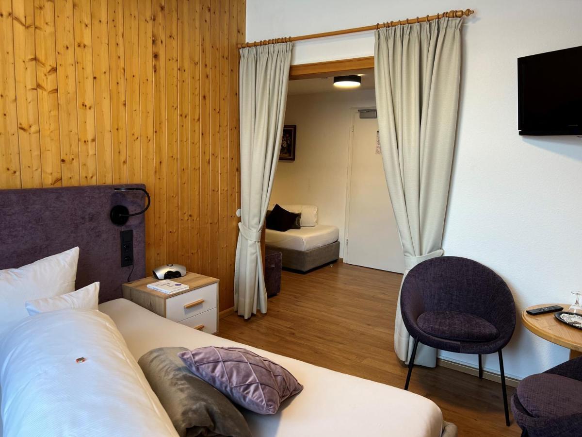 Hotel Schwarzwaldhof Hinterzarten Bagian luar foto