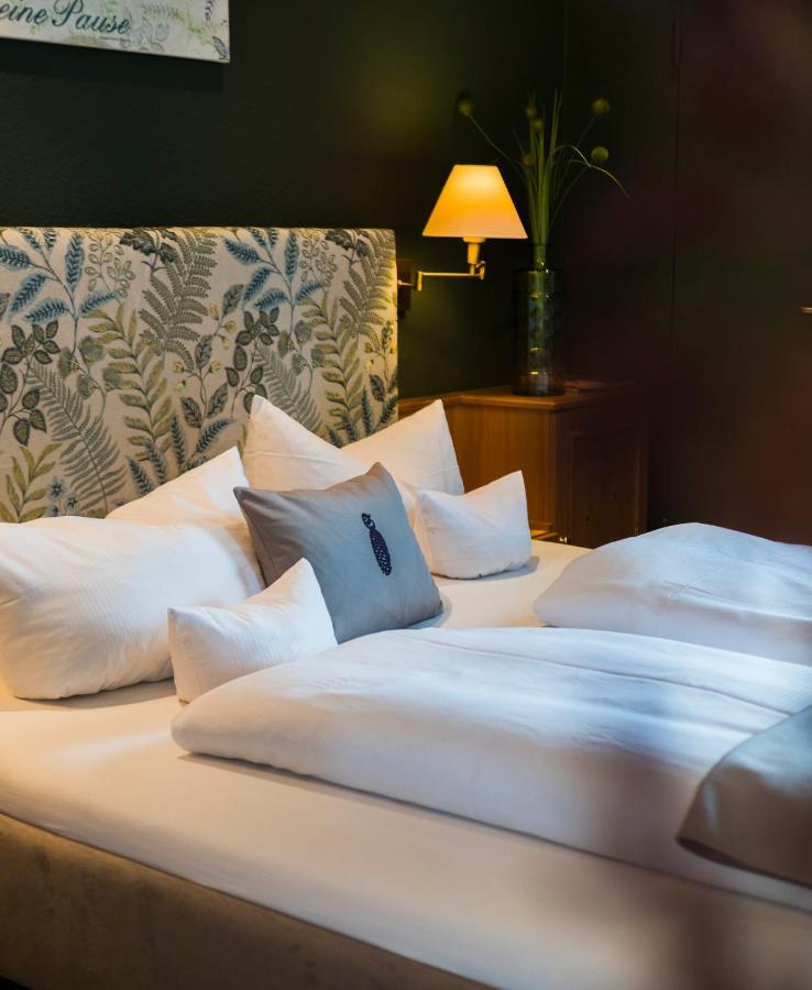 Hotel Schwarzwaldhof Hinterzarten Bagian luar foto